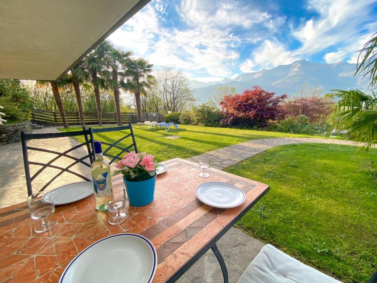 Bellavista A Garten Appartement Mit Pool 콜리코 외부 사진