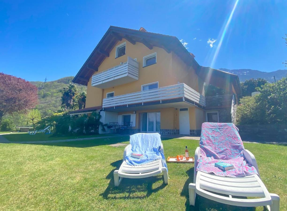 Bellavista A Garten Appartement Mit Pool 콜리코 외부 사진